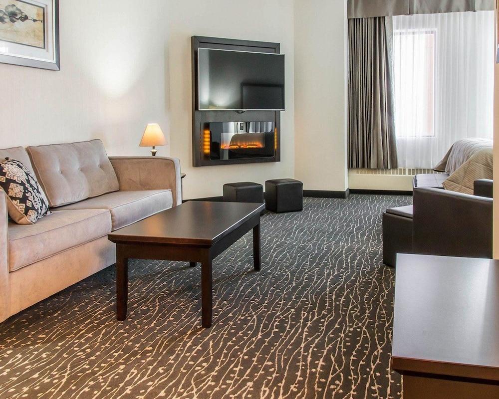 Clarion Hotel&Suites Winnipeg Esterno foto