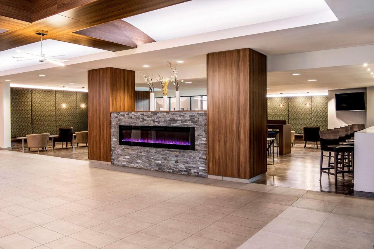 Clarion Hotel&Suites Winnipeg Esterno foto
